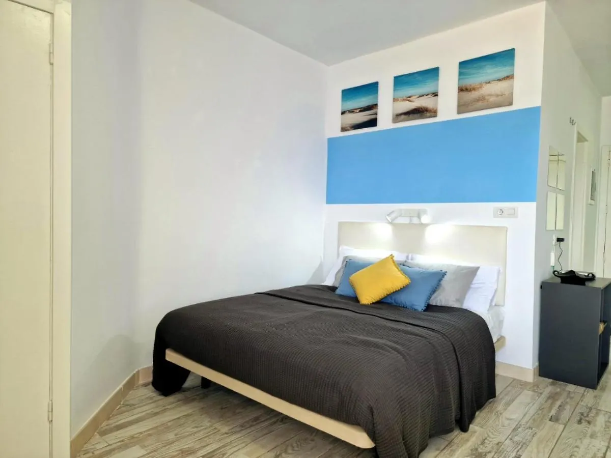 Holiday home Lovely Blue Studio With Ocean View And Pool, Paraiso 918 Costa Adeje  Spain